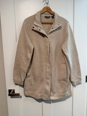 Lands' End Women's Boucle Light Beige Fleece Coat Sz XL EUC